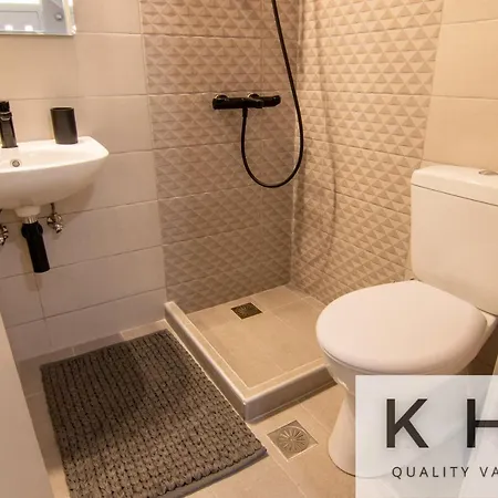 بيت للعطل Family & Friends Maisonette In Lixouri!