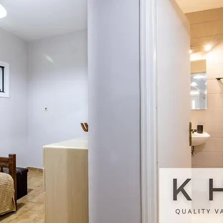 بيت للعطل Family & Friends Maisonette In Lixouri!